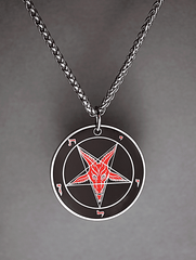 Evening HellFire - Baphomet Cloisonné Medallion - Satanme