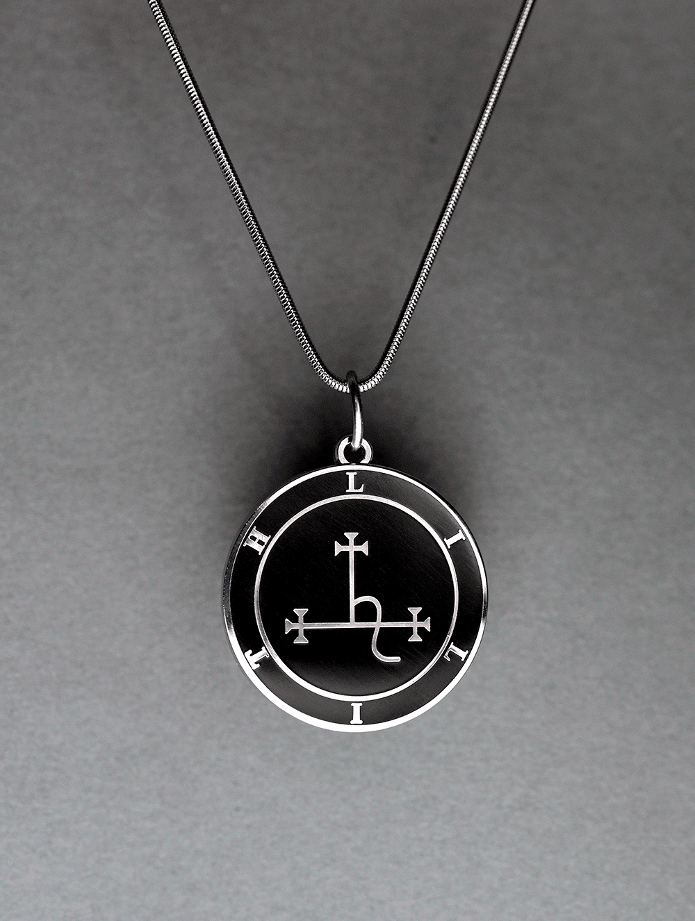 Lilith Sigil Medallion - Satanme