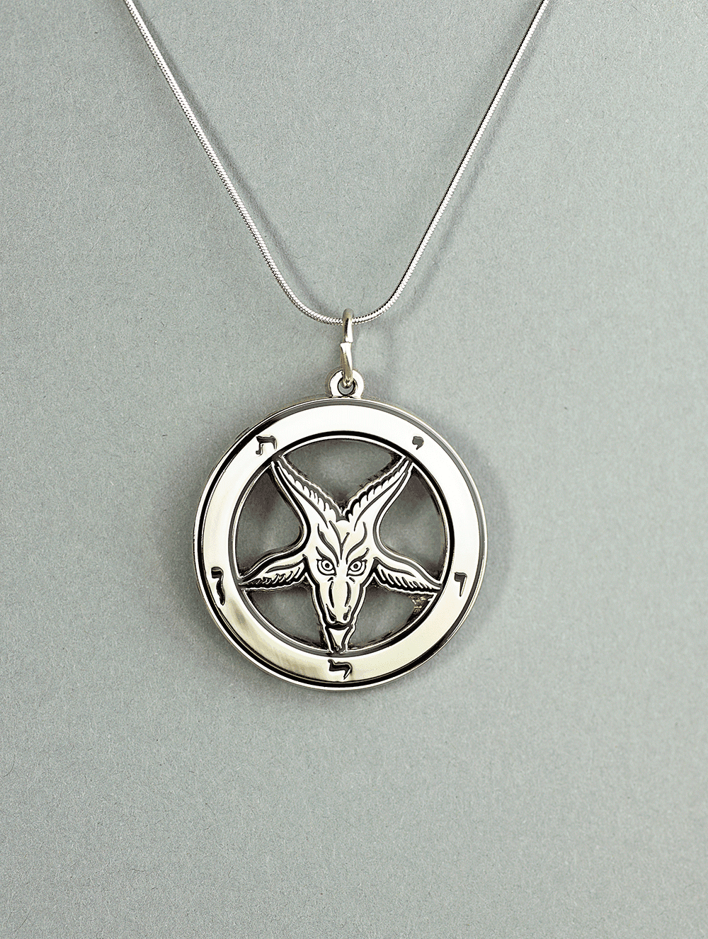Hell's Embrace - Baphomet Cloisonné Medallion - Satanme