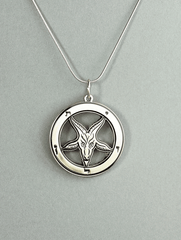 Hell's Embrace - Baphomet Cloisonné Medallion - Satanme